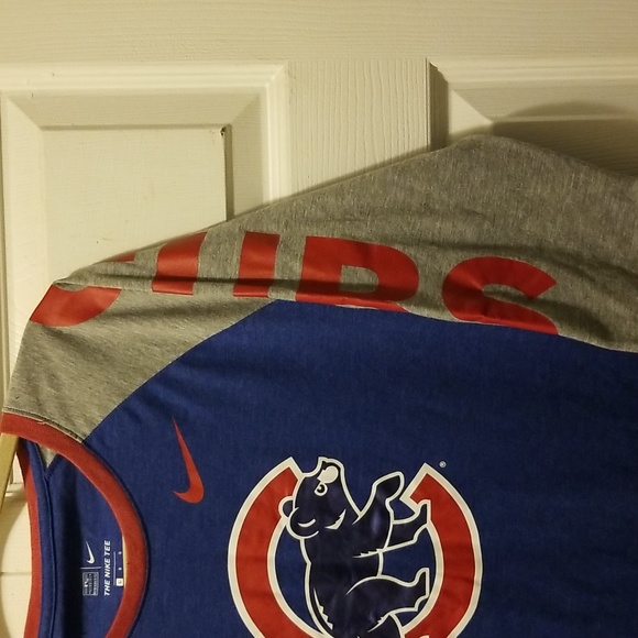 Genuine Merchandise: The Nike Tee, Chicago Cubs, 3/4 sleeve t-shirt, Large - Picture 4 of 6